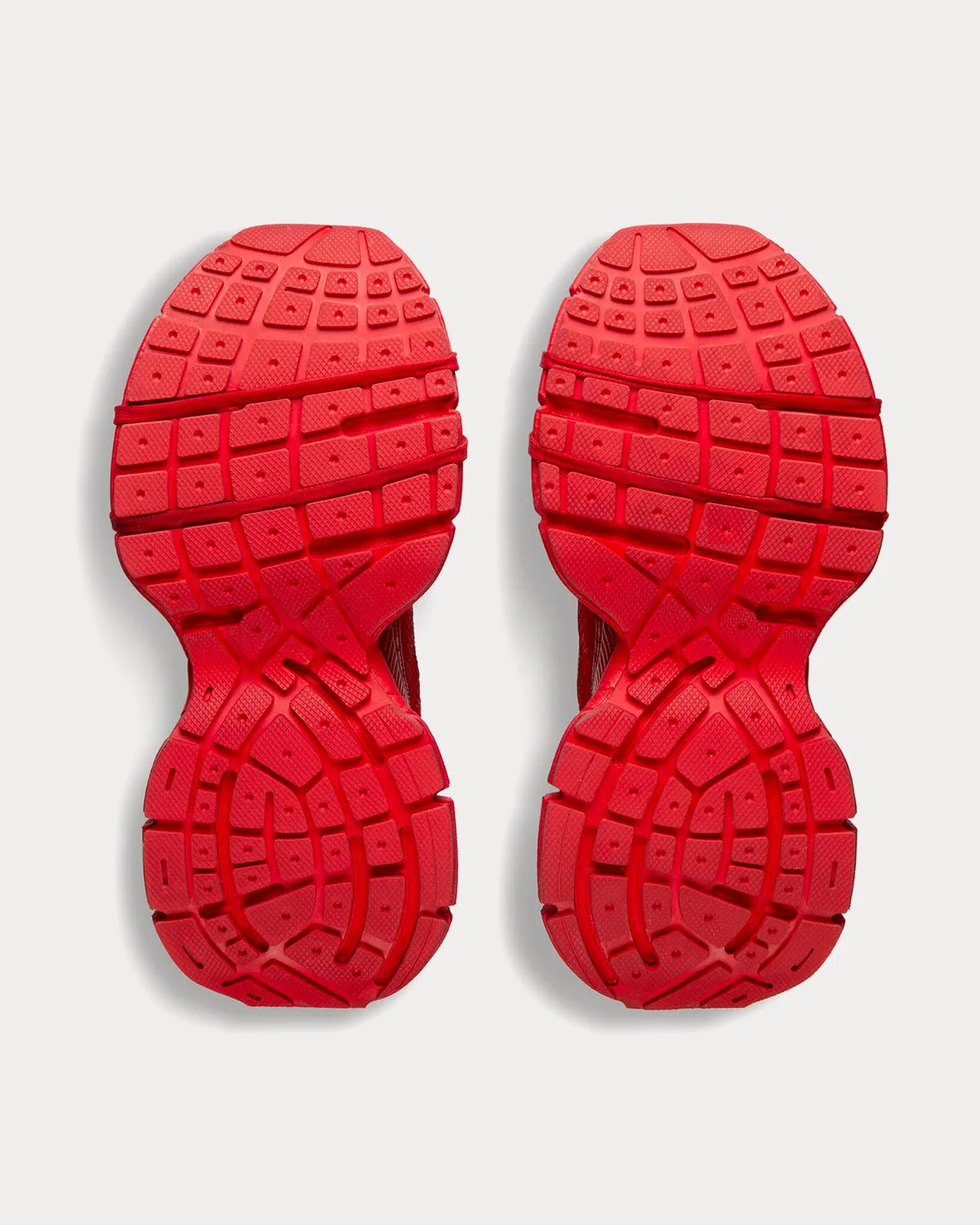 3XL Mesh & Polyurethane Red Low Top Sneakers
