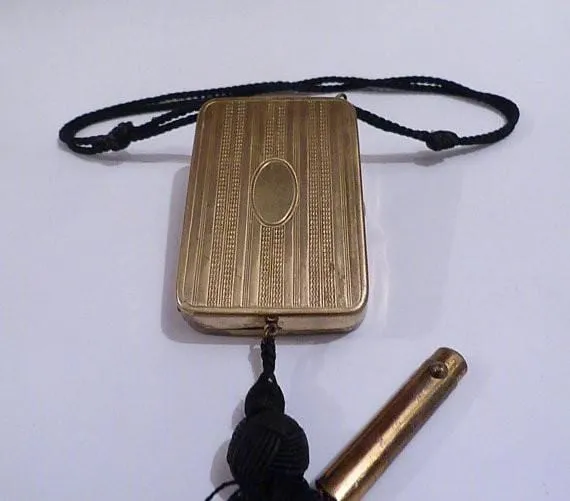 Authentic 'flapper' gifts roaring twenties minaudière necessaire vanity cases 1920s