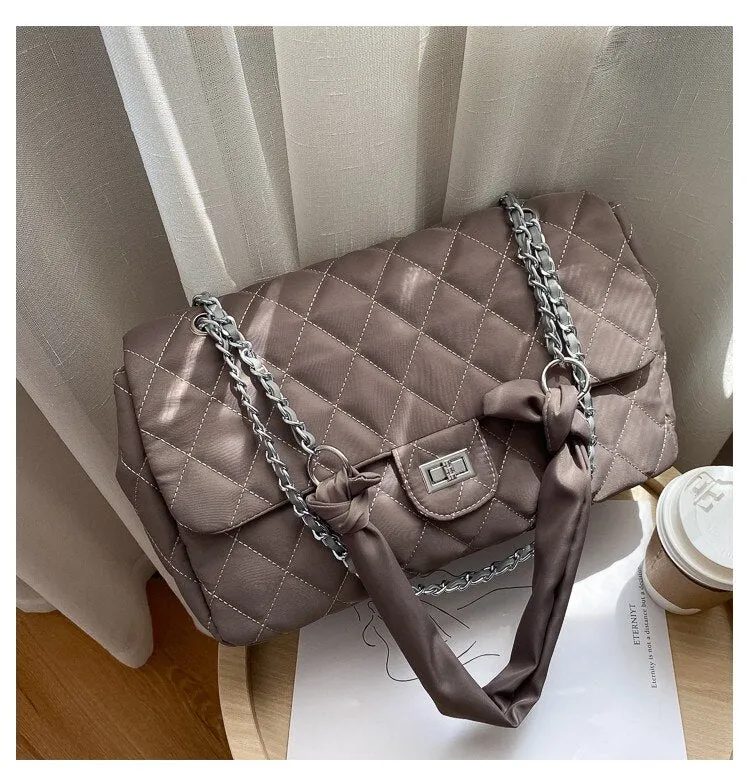 Black Quilted  Retro Large-Capacity Bag Women's Bag 2021 New Style Fashion All-Match Simple Shoulder Bag Tote Bag