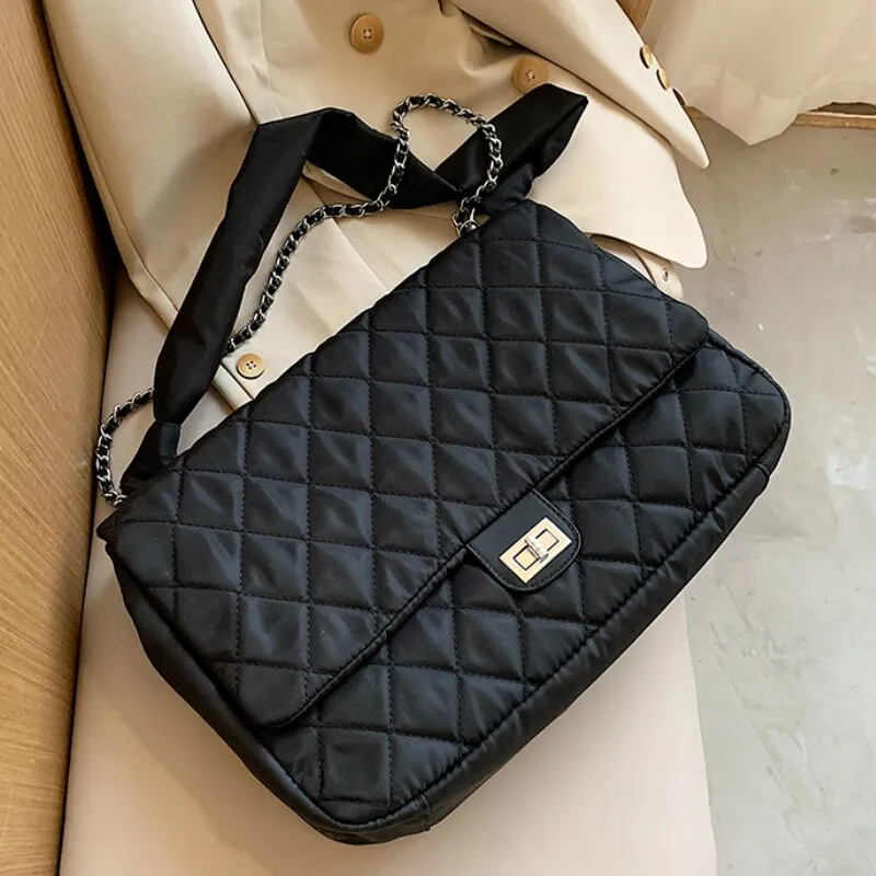 Black Quilted  Retro Large-Capacity Bag Women's Bag 2021 New Style Fashion All-Match Simple Shoulder Bag Tote Bag