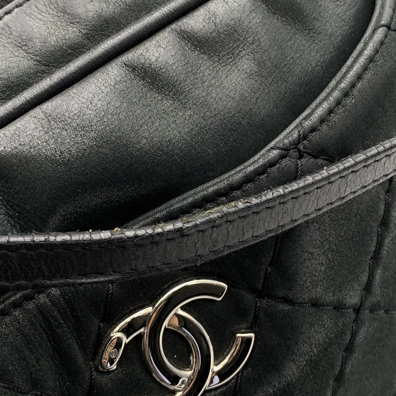 CHANEL Black Quilted Leather Relax Cc Tote Camera Shoulder Bag