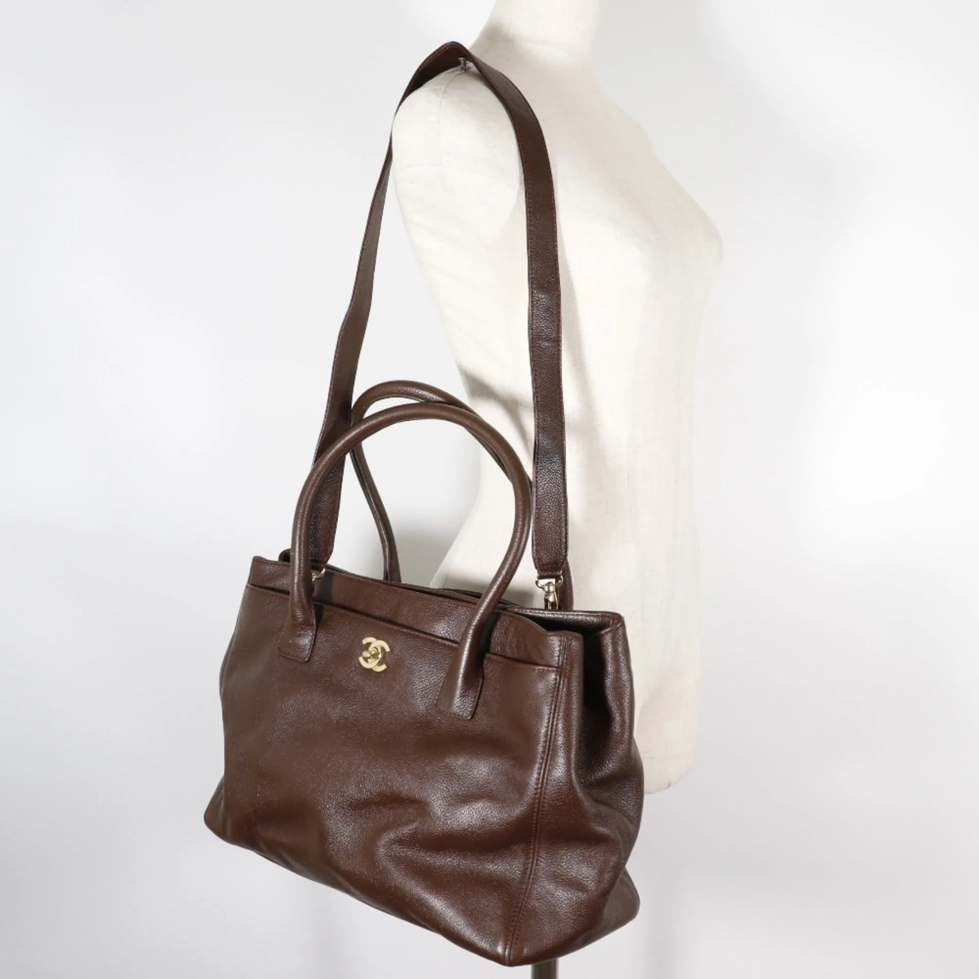 Chanel Executive Tote Bag 2WAY Shoulder A15206 Matte Caviar Skin Italian Brown Crossbody HandBag 2way Magnetic Type Ladies