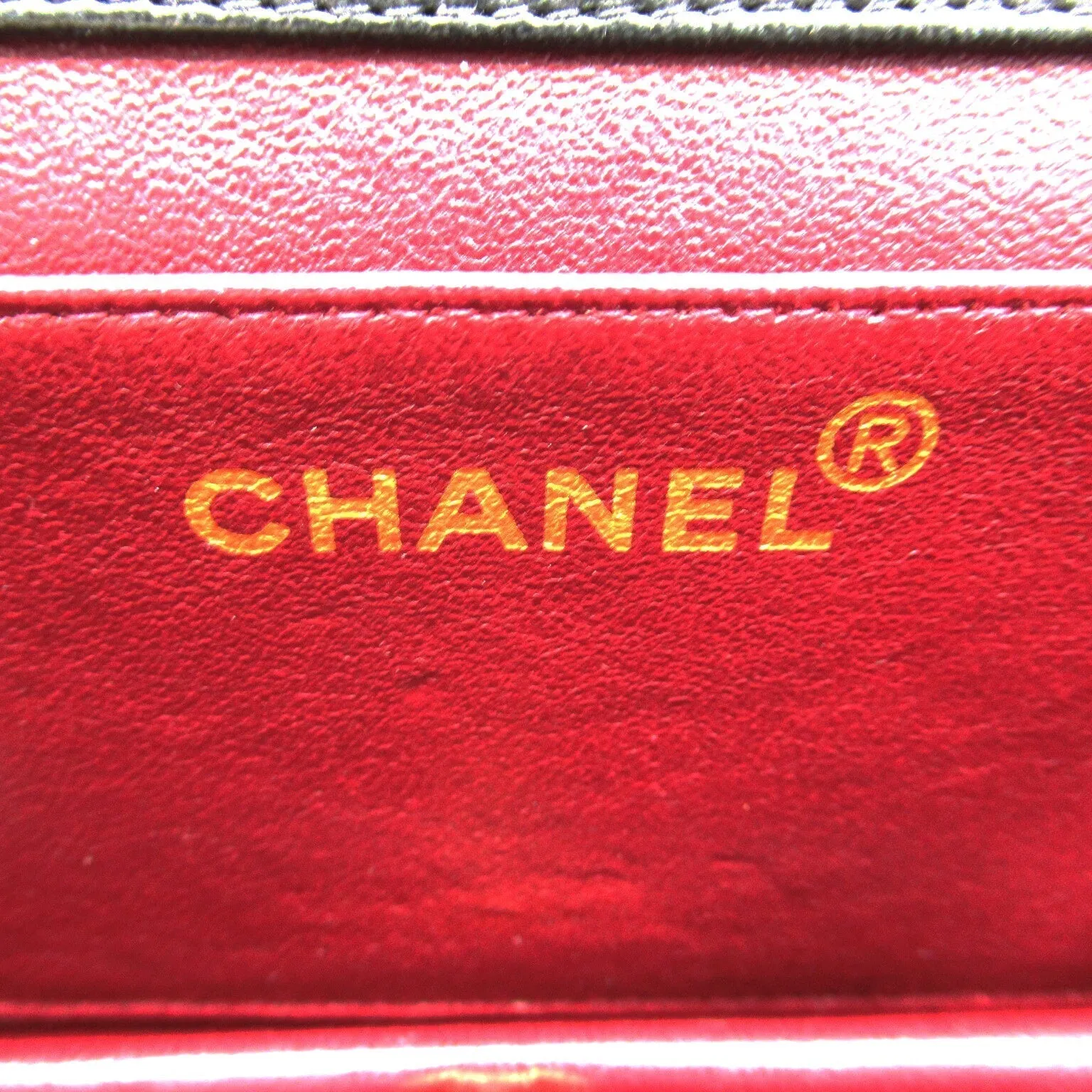 CHANEL Push-Lock Matrasse Chain Shoulder Bag Shoulder Bag  Black Box