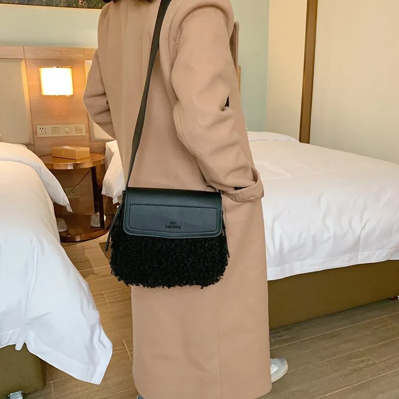 Christmas Gift fashion lambswool women shoulder bags designer letter plush messenger bag luxury faux fur crossbody bag ladies small flap purses