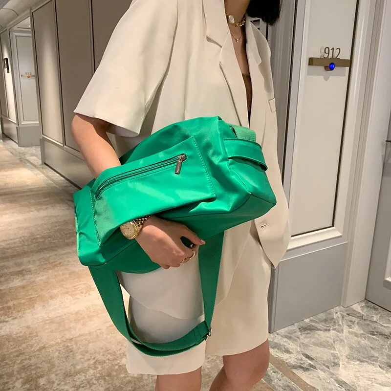 Christmas Gift Multifunction Light Oxford Nylon Shoulder Bags for Women Sport Large Capacity Handbag Gym Korean Designer Female Tote Bag Travel