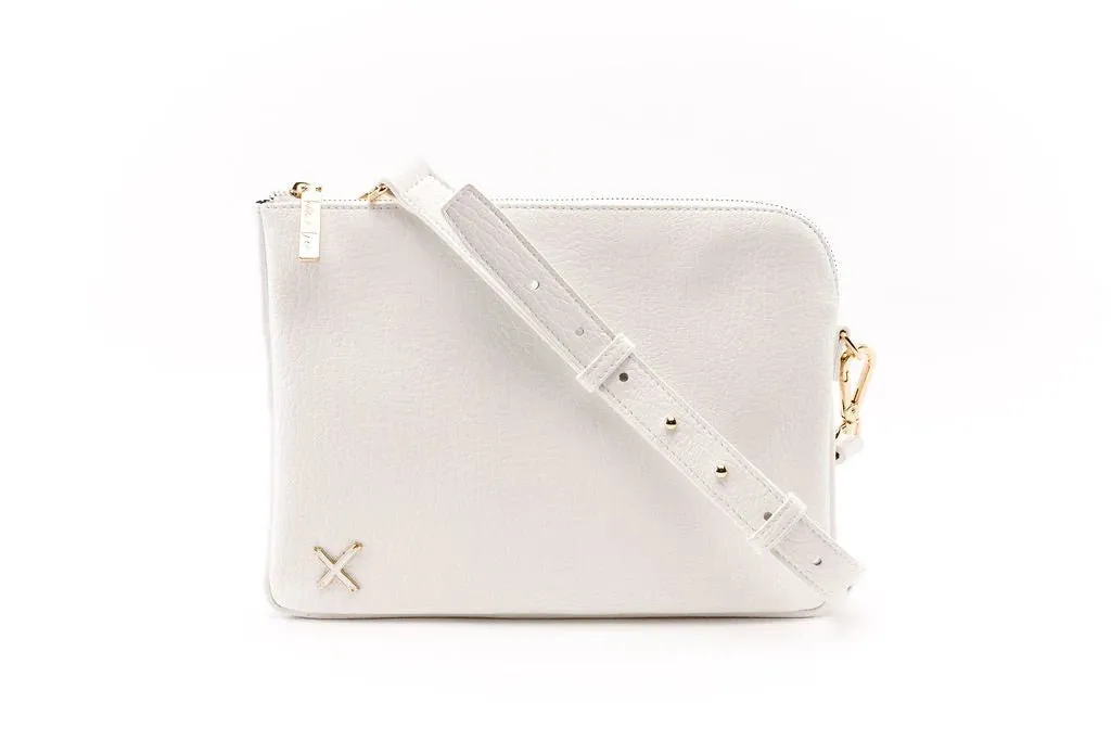OVERSIZED CLUTCH WHITE