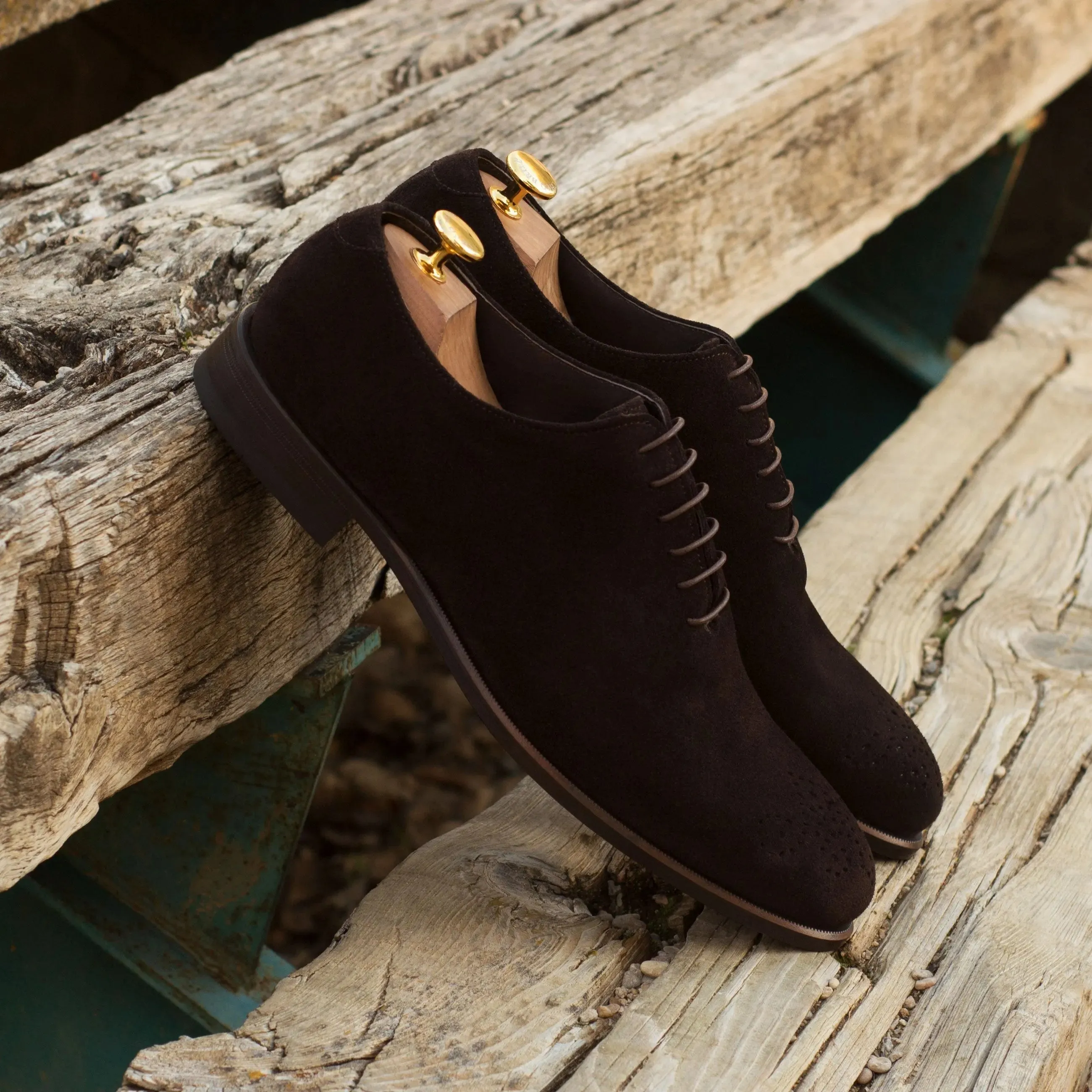 Ronelio WholeCut Shoes